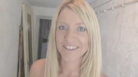 Busty Amatuer Teen Strip