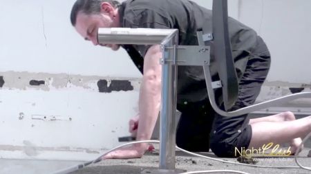 Huge Dildo Tears Girl