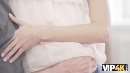 Long Black Hiar Anal