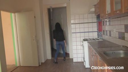 Weman Wanking In Panties