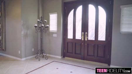 Young Girl Hard Anal