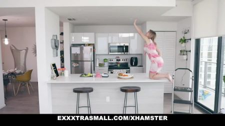 Sunny Leon Mouth Fuck