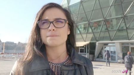 Brooklyn White Girl Blow