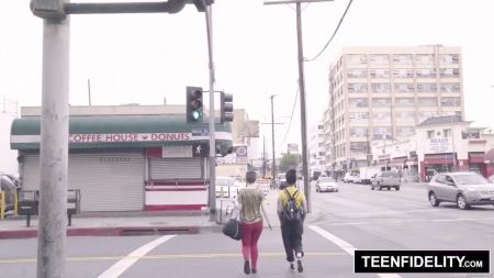 Nal Pooping And Fucking