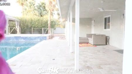 Mom Fucked In Missionary