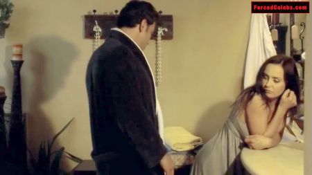 Teen Brunette Webcam Solo