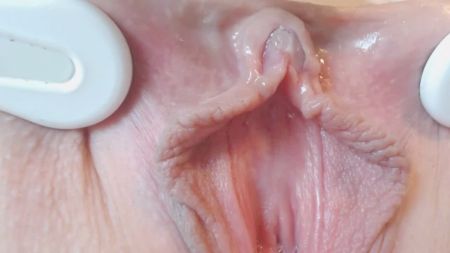 Girls Wearing Whisper Pad