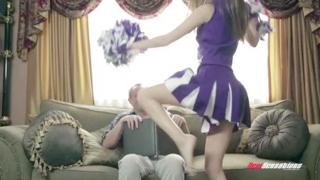 Amateur Wife Share Threesome