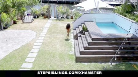 Njoying Sex With Dad