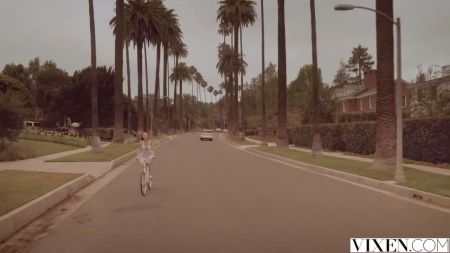 Ball Busting Pornstars Castration