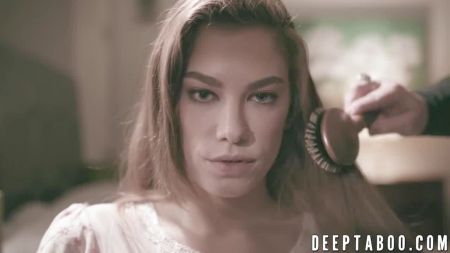 Hispanic Girl Hotel Threesome